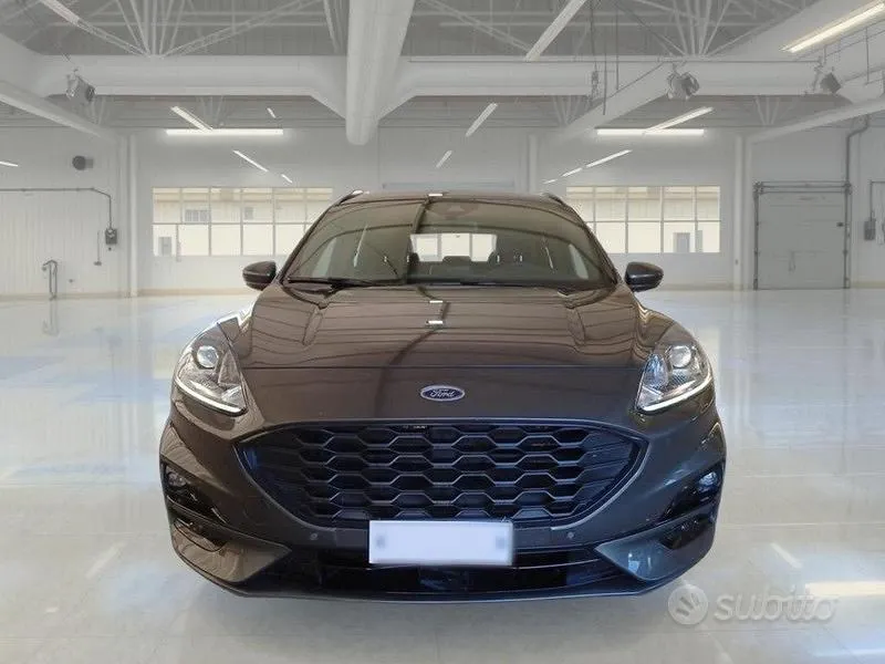 Ford Kuga 2023 photo 2
