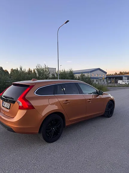 Volvo V60 2013 photo 5