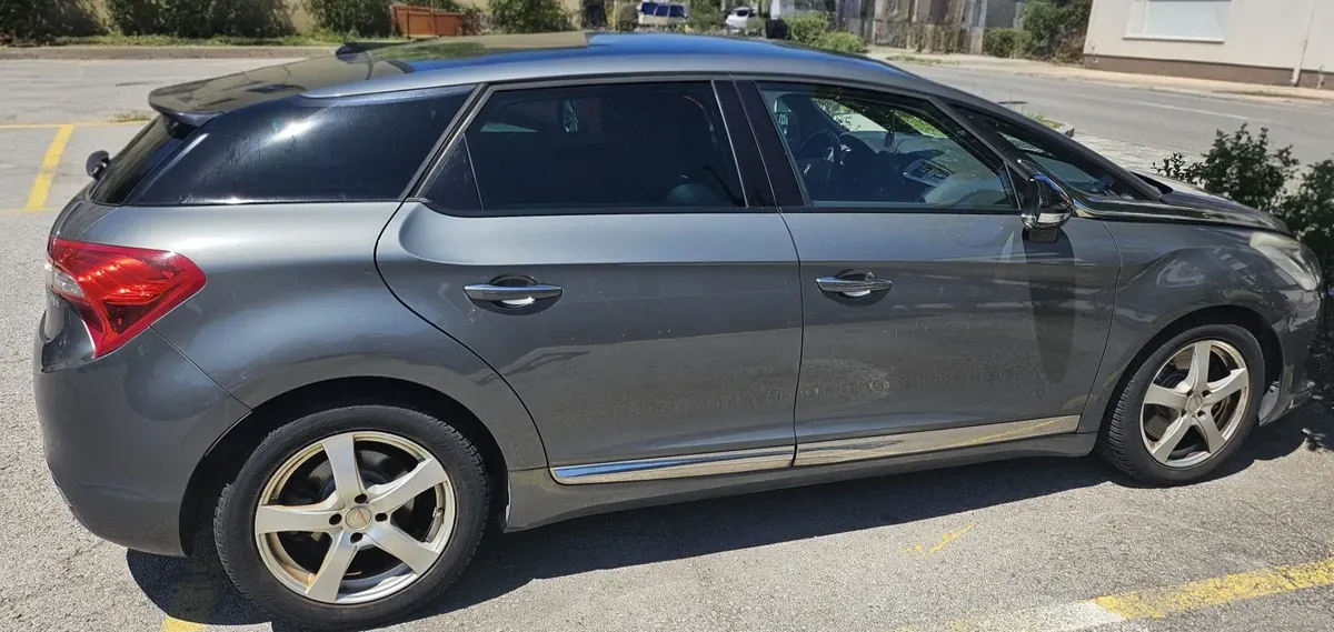 Citroen Ds5 2013 photo 3