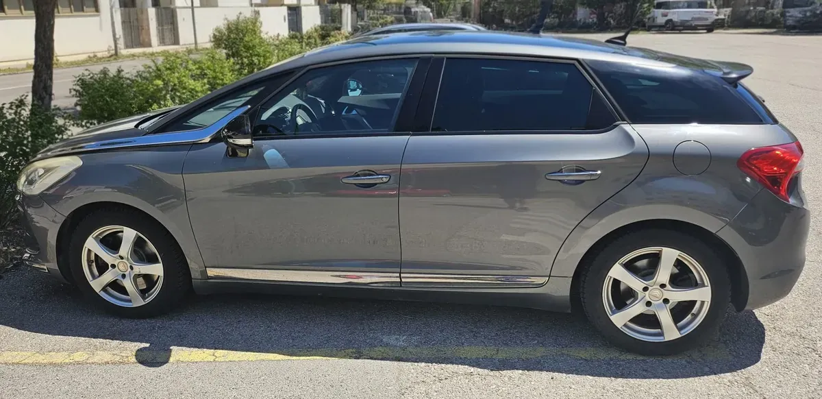 Citroen Ds5 2013 photo 2