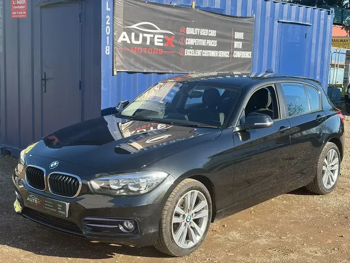 BMW 1 Series 2015 photo 2