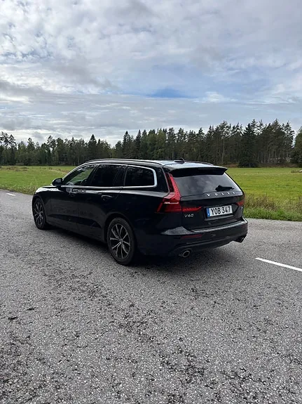 Volvo V60 2019 photo 5