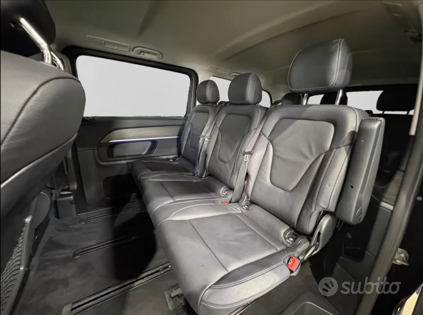 Mercedes-Benz V-Class 2025 photo 4