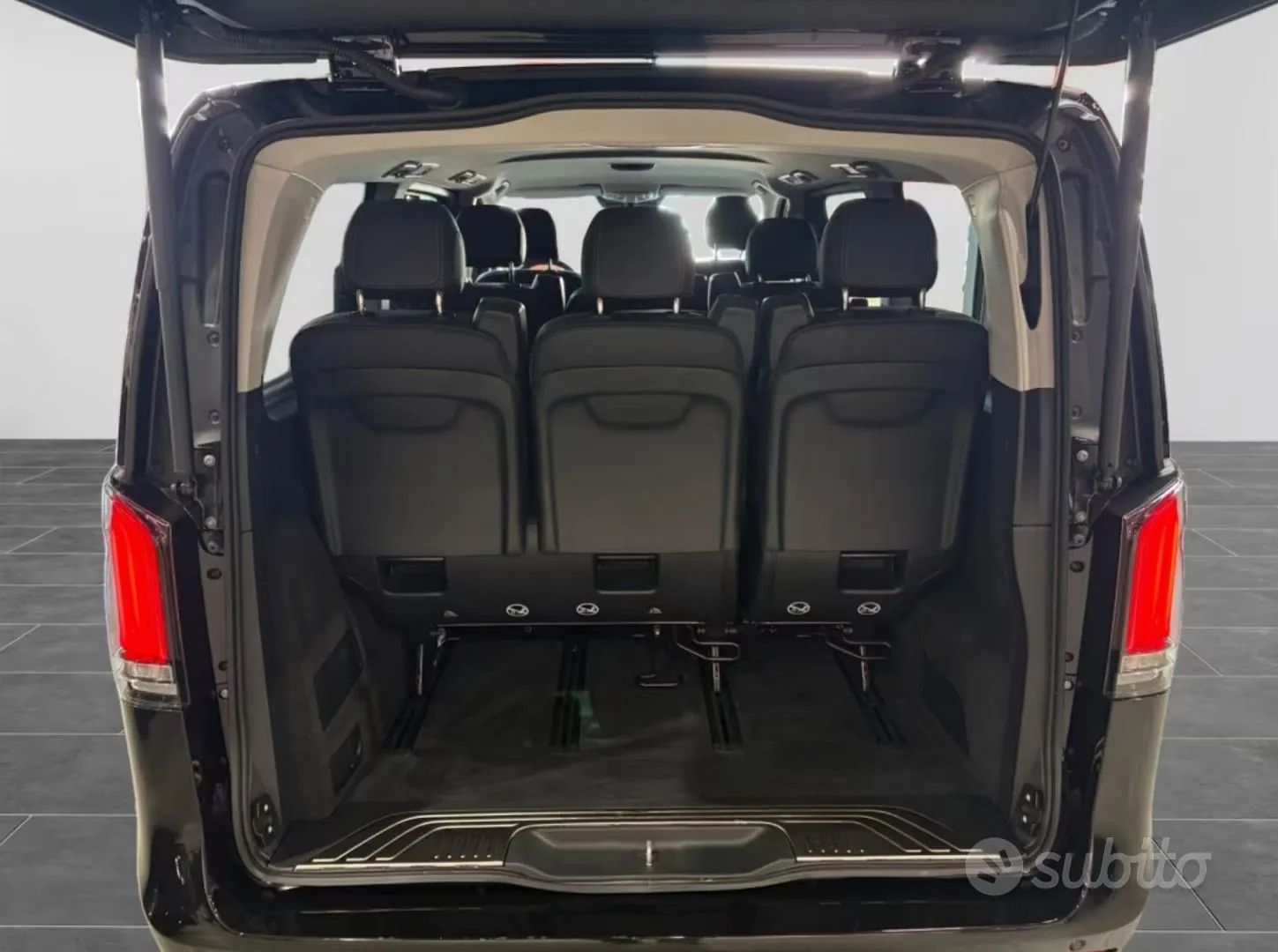 Mercedes-Benz V-Class 2025 photo 3