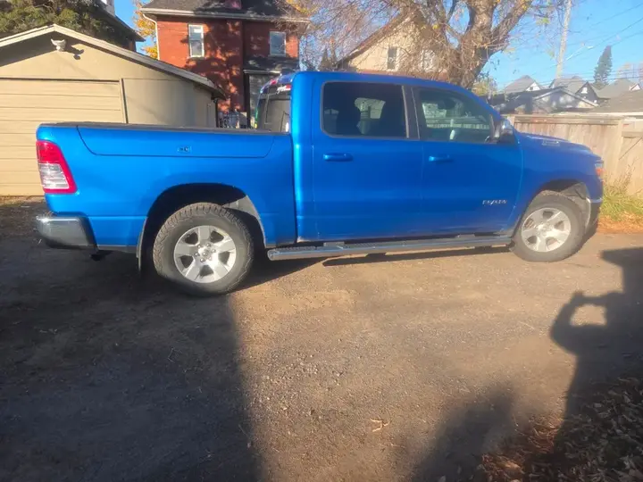 Ram 1500 2022 photo 3