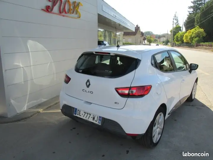 Renault Clio 2014 photo 3