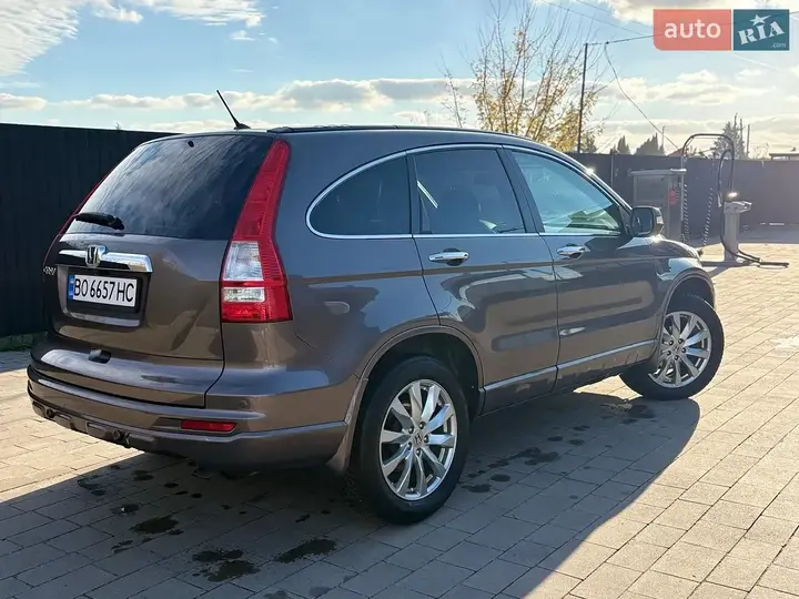 Honda Cr-V 2010 photo 2