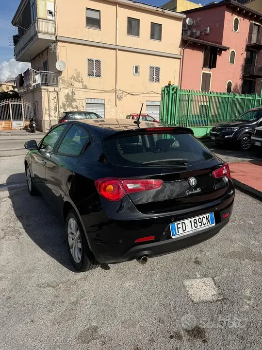 Alfa Romeo Giulietta 2016 photo 5