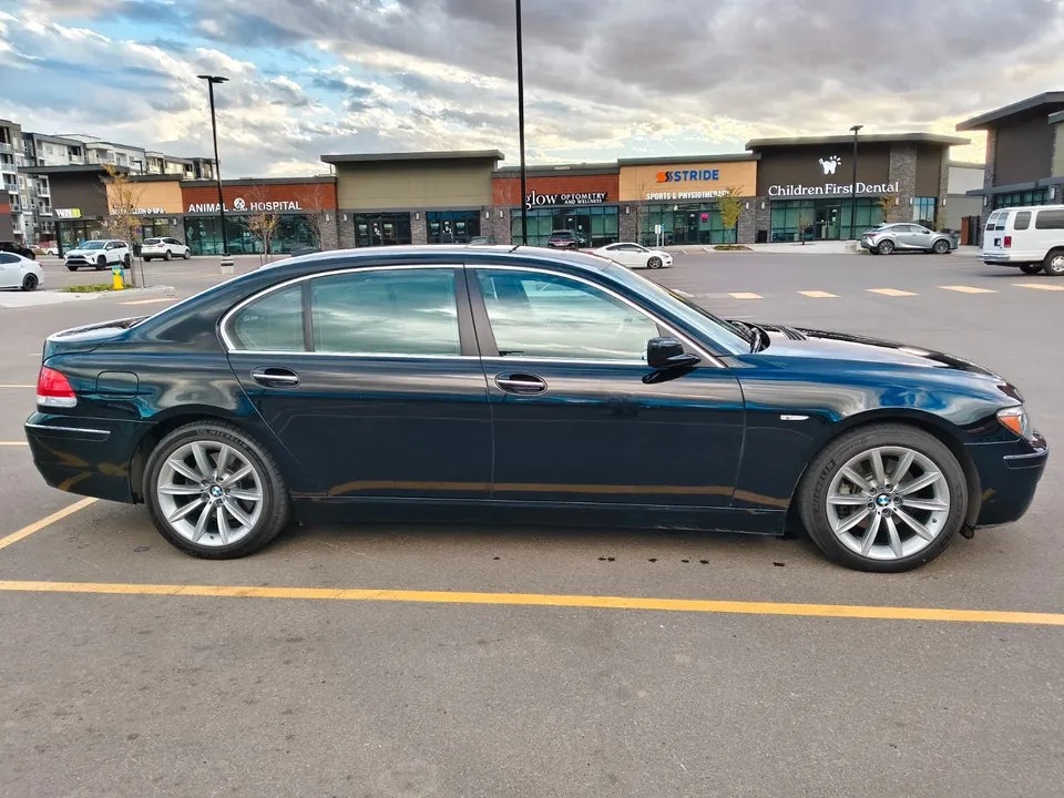 BMW 7 Series 2007 photo 3