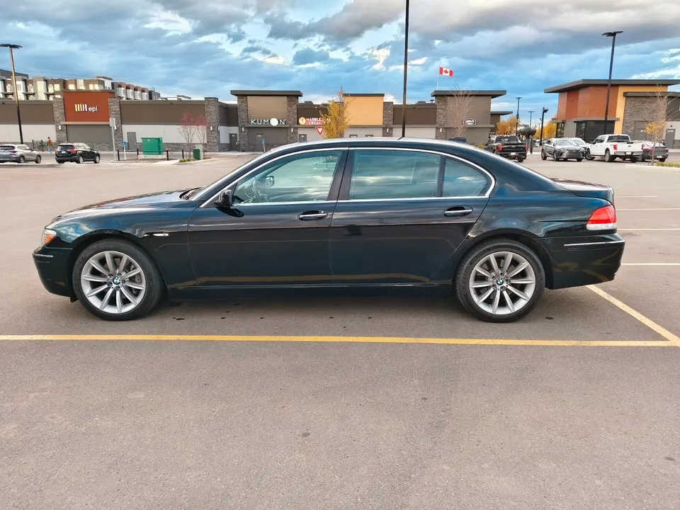 BMW 7 Series 2007 photo 5