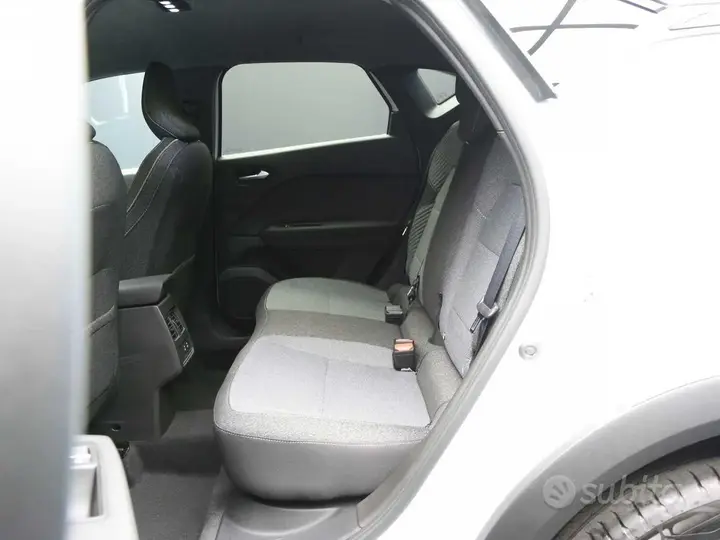 Renault Captur 2026 photo 5