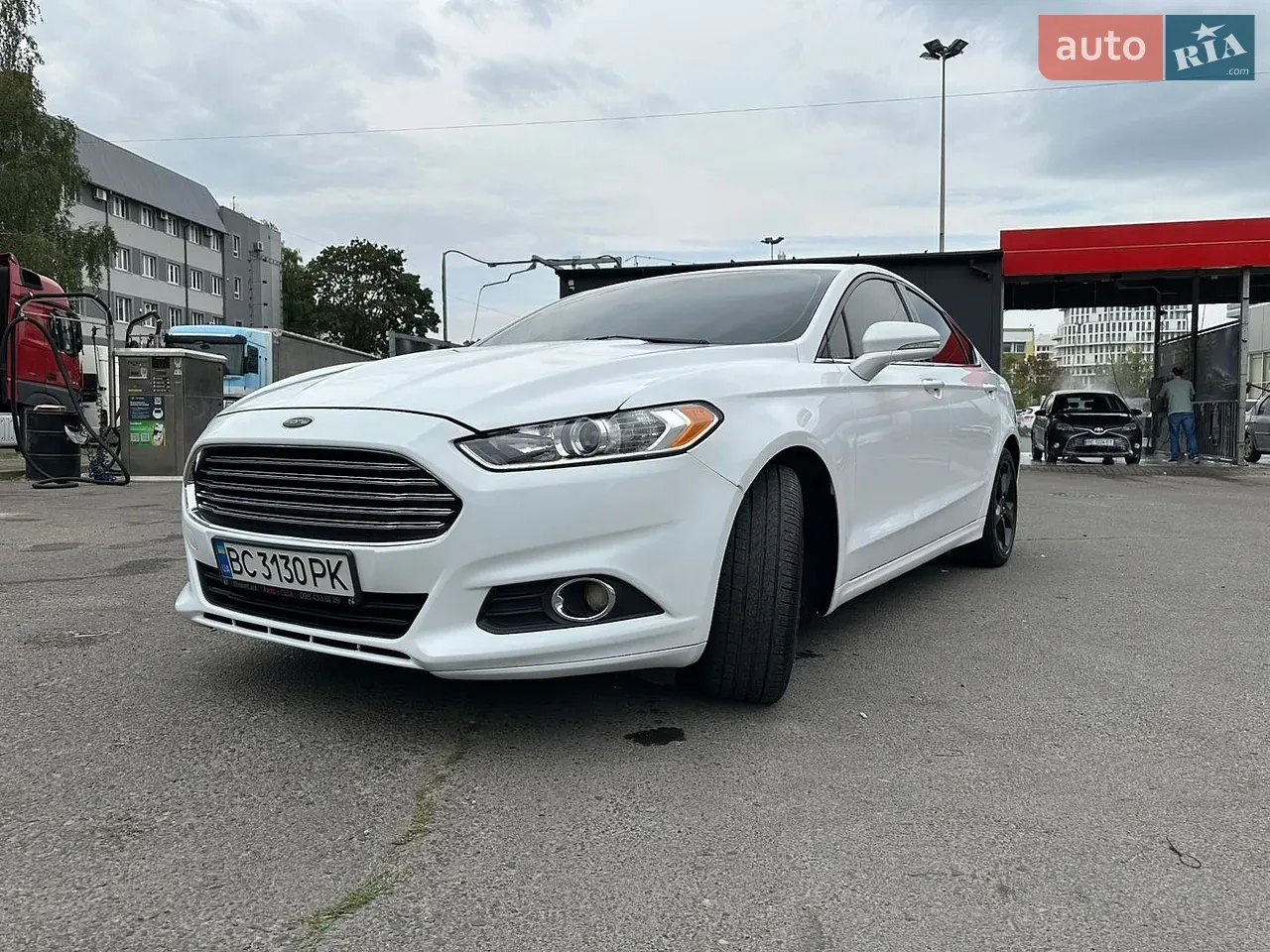 Ford Fusion 2016 photo 3
