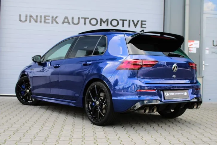 Volkswagen Golf 2023 photo 3