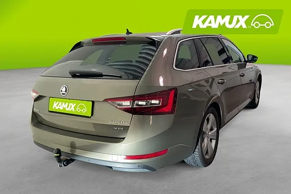 Skoda Superb 2017 photo 4