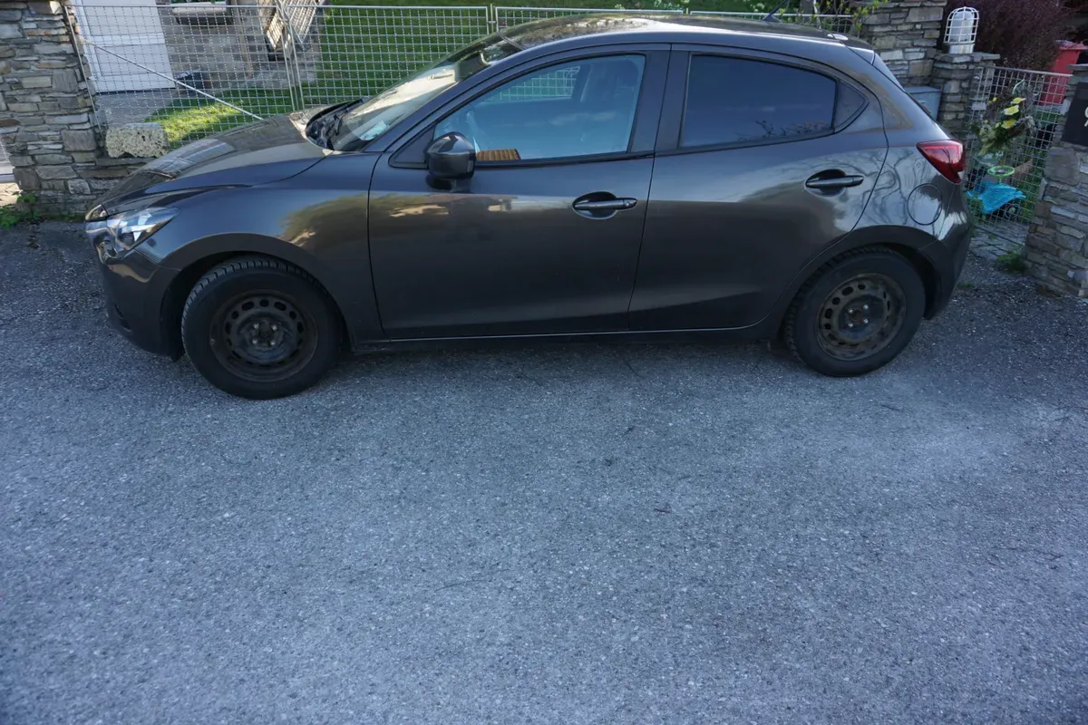 Mazda Mazda2