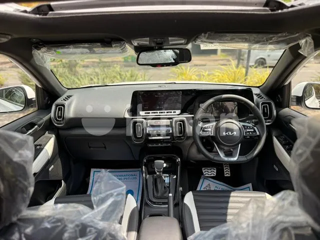Kia Sonet 2026 photo 3