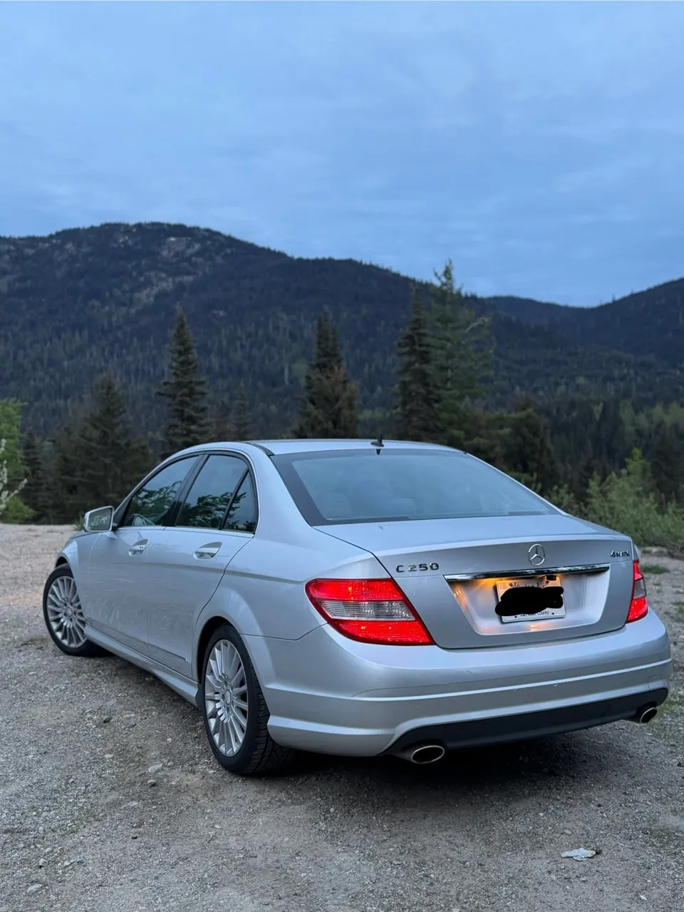 Mercedes-Benz C-Class 2010 photo 2