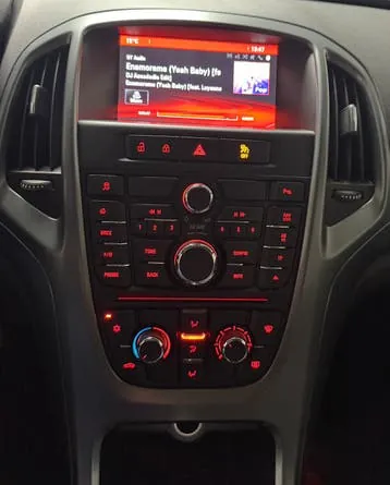Opel Astra 2015 photo 3