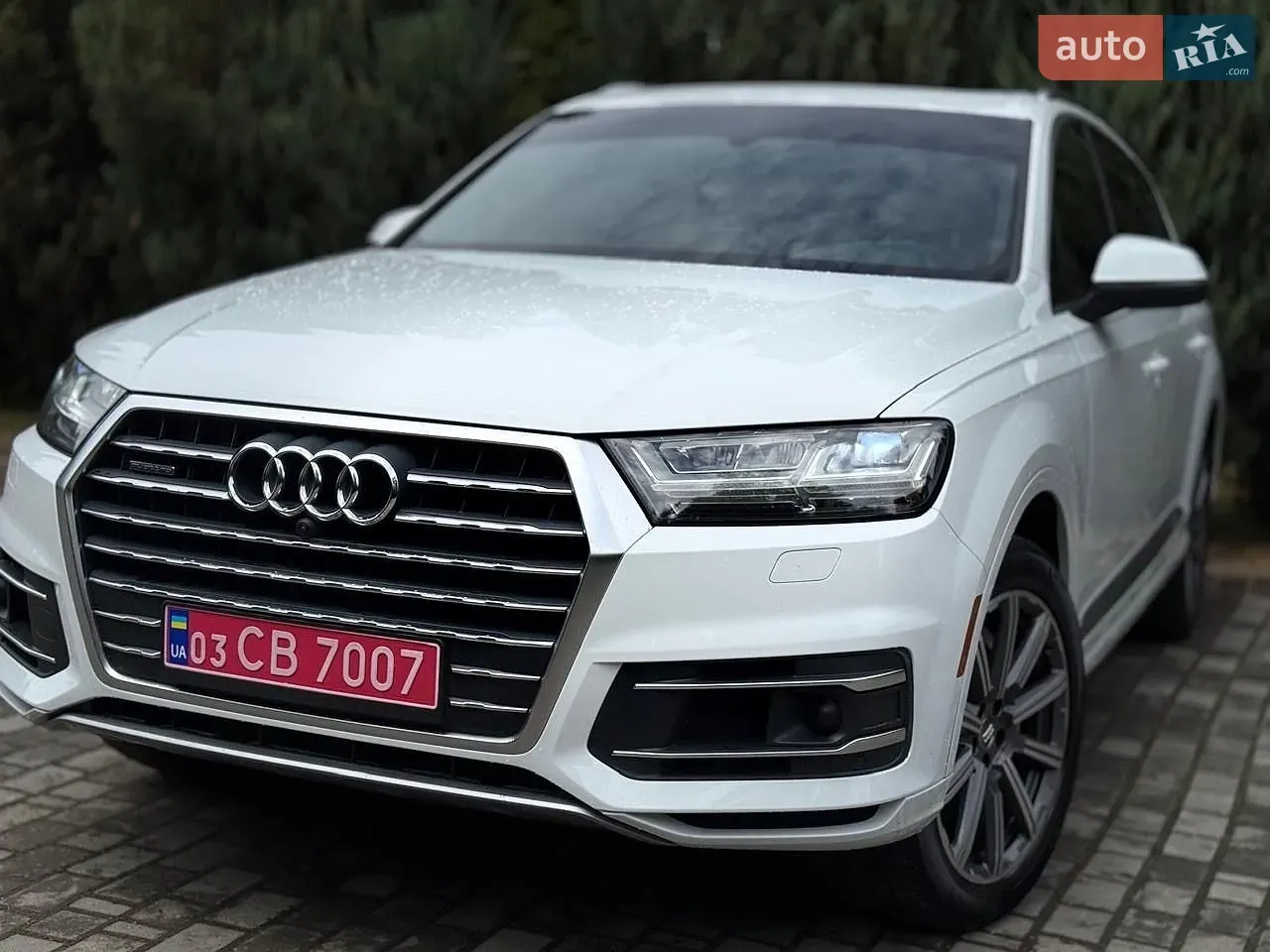 Audi Q7 2016 photo 2
