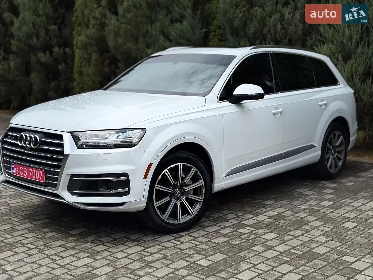 Audi Q7 2016 photo 5