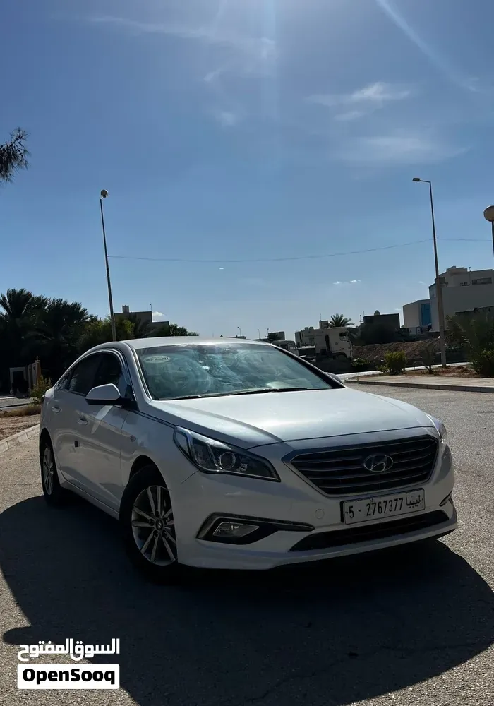 Hyundai Sonata 2016 photo 2
