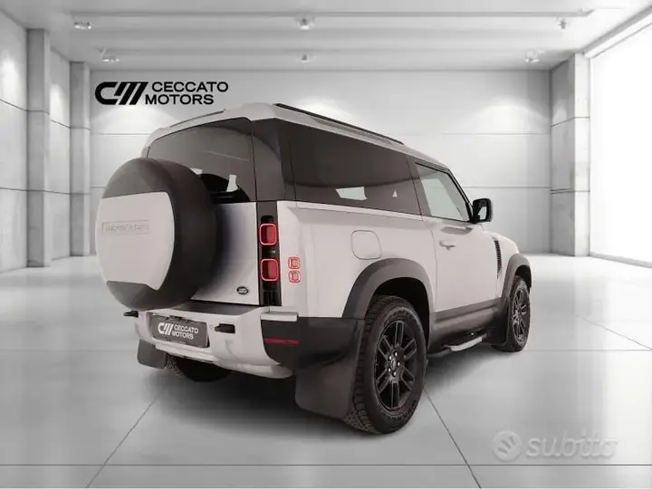 Land Rover Defender 2021 photo 4