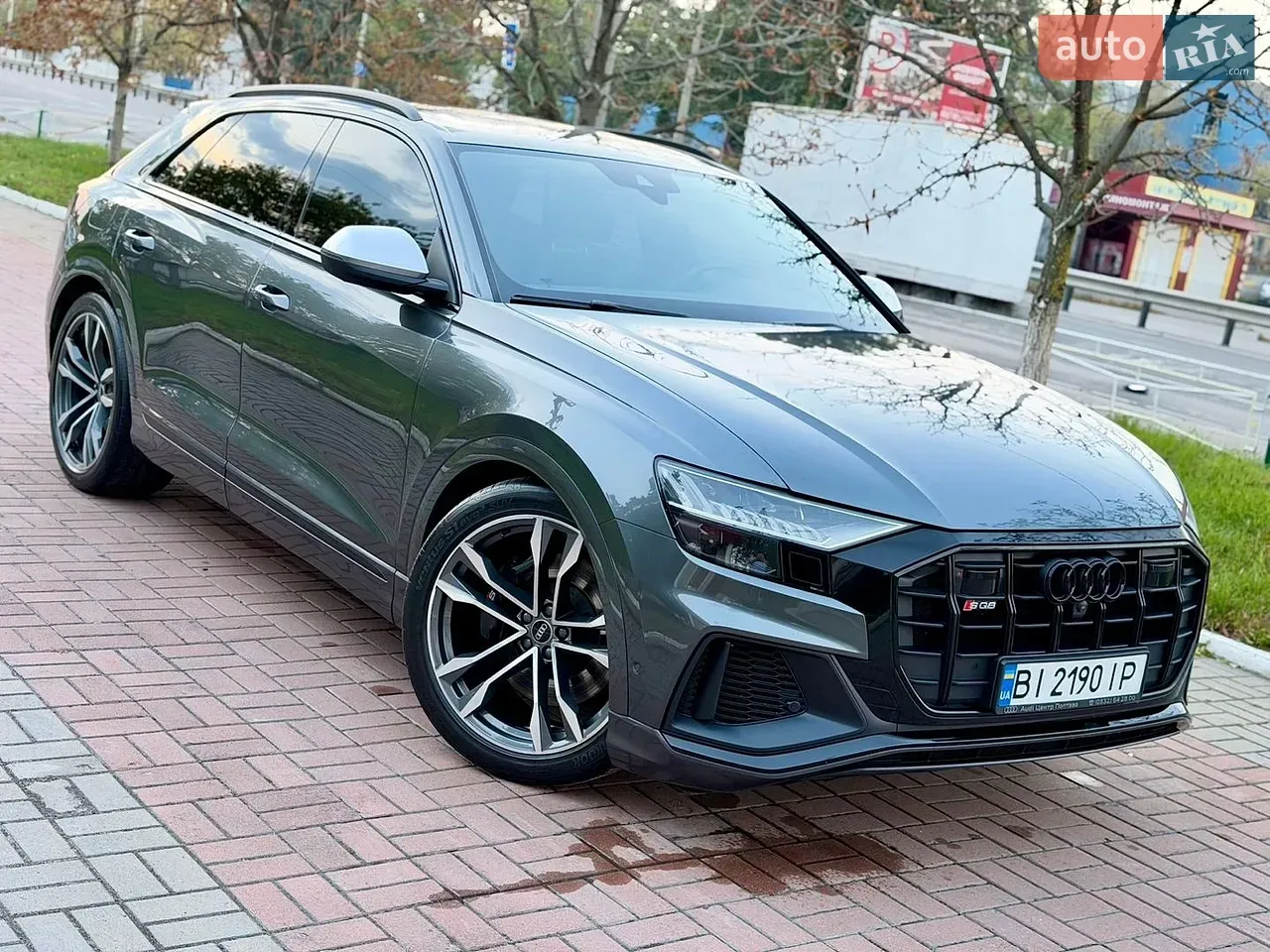 Audi Sq8