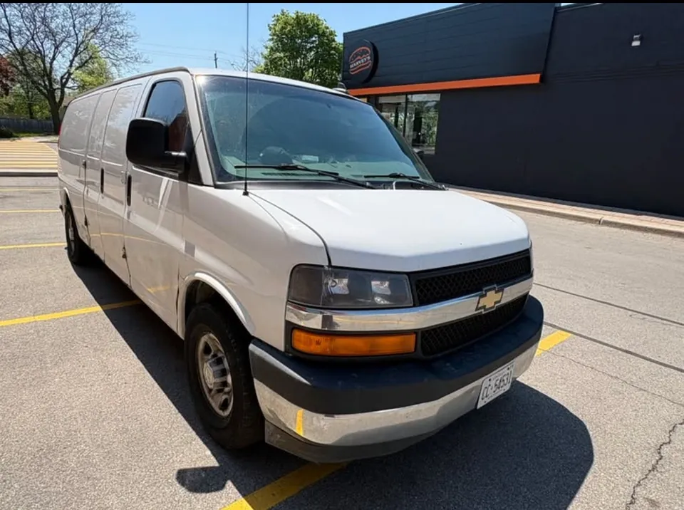 Chevrolet Express 2017 photo 3