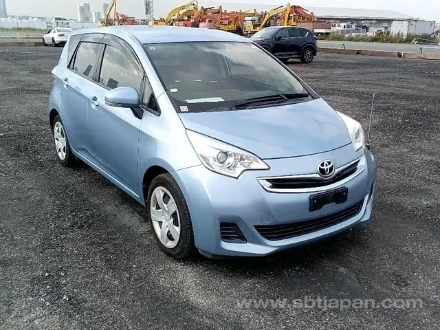 Toyota Ractis