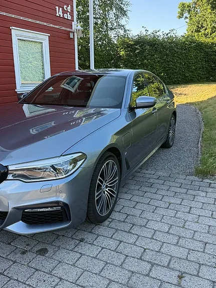 BMW 530E 2017 photo 2
