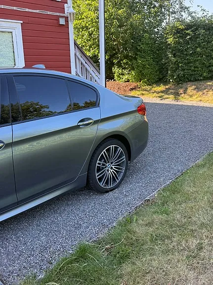 BMW 530E 2017 photo 4