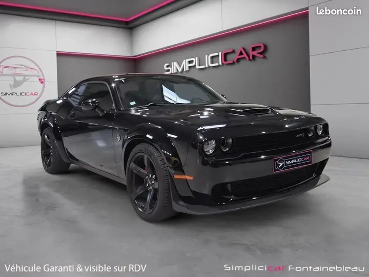 Dodge Challenger