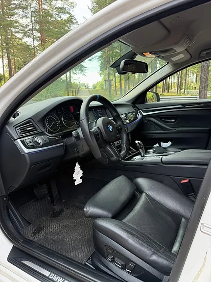 BMW 520D 2011 photo 4