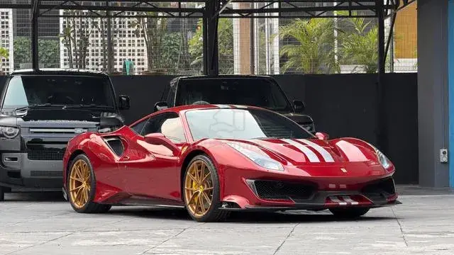 Ferrari 488 Pista