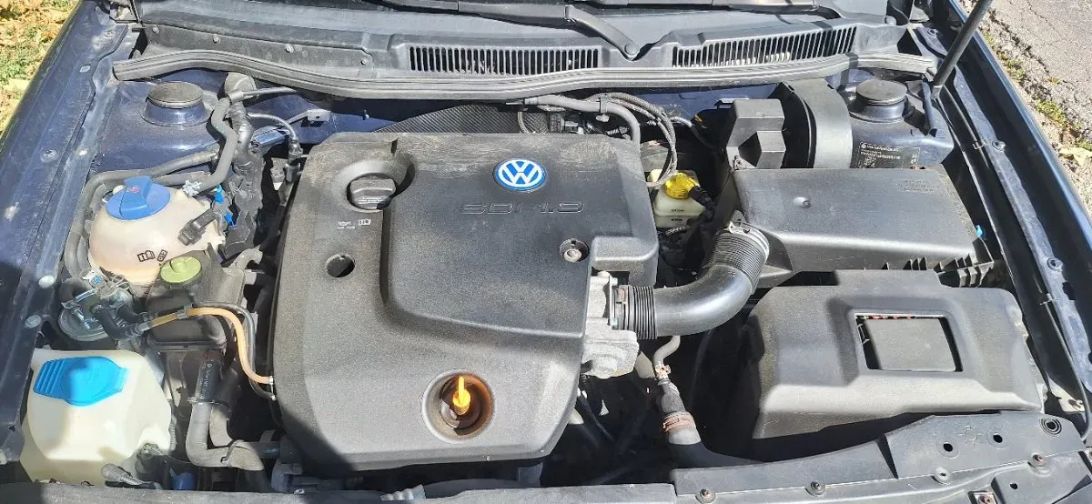 Volkswagen Golf 1998 photo 2