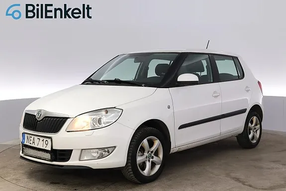 Skoda Fabia 2013 photo 4