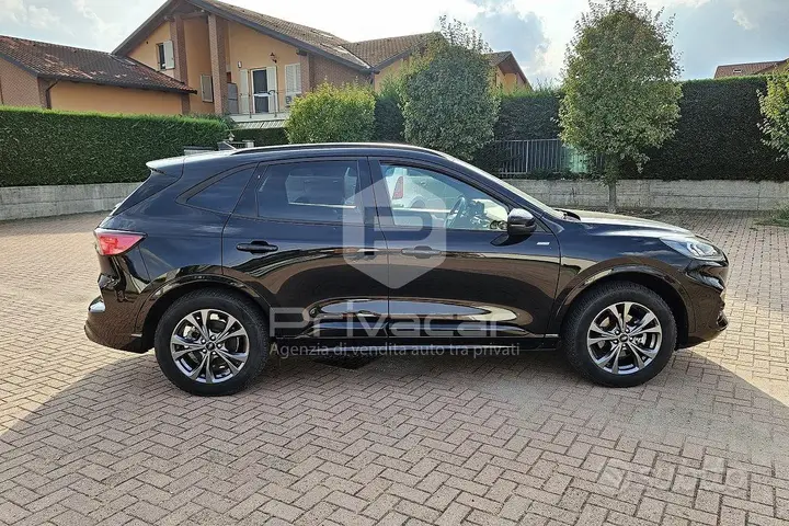 Ford Kuga 2023 photo 4
