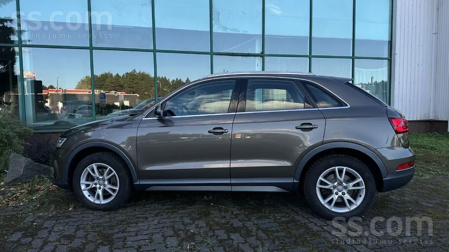 Audi Q3 2015 photo 4