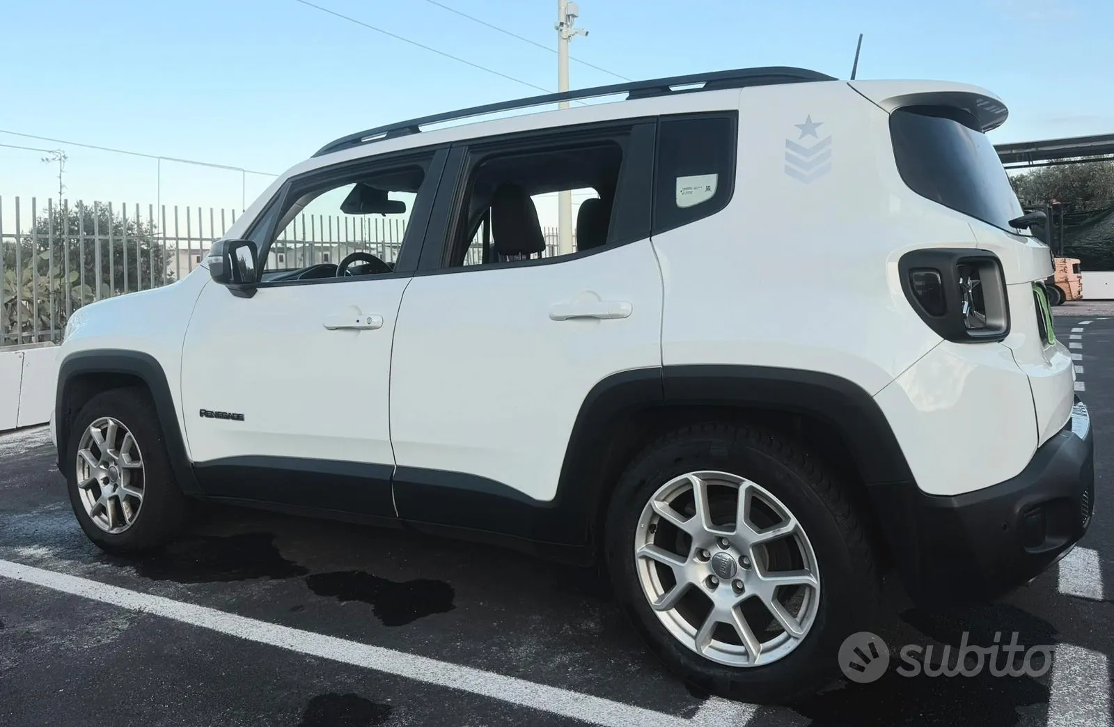 Jeep Renegade 2019 photo 2