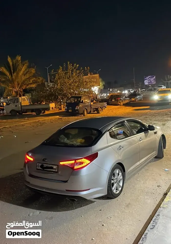 Kia K5 2011 photo 4