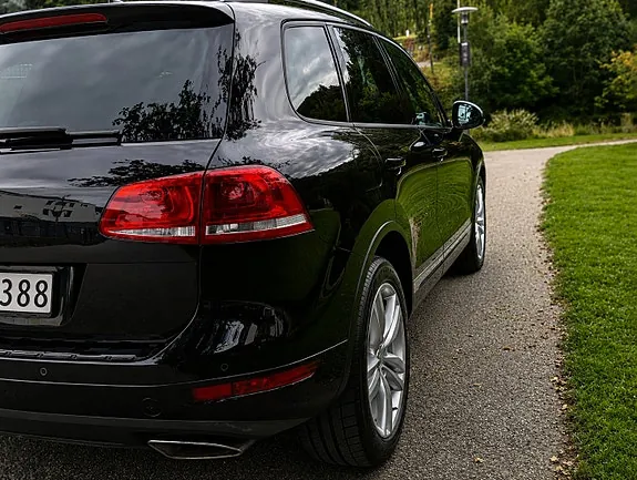 Volkswagen Touareg 2011 photo 3