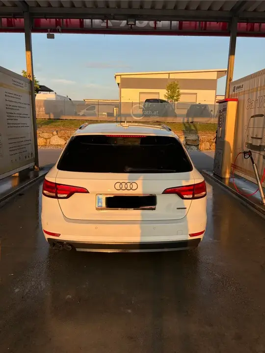 Audi A4 Avant 2017 photo 2