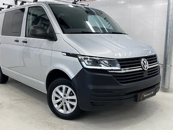 Volkswagen Transporter 2021 photo 2