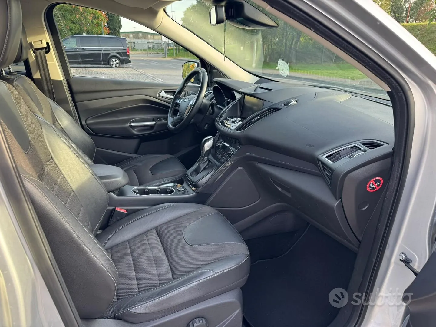 Ford Kuga 2016 photo 4