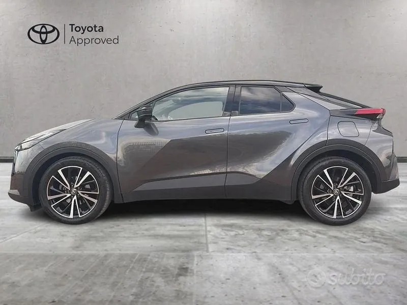 Toyota C-Hr 2024 photo 3