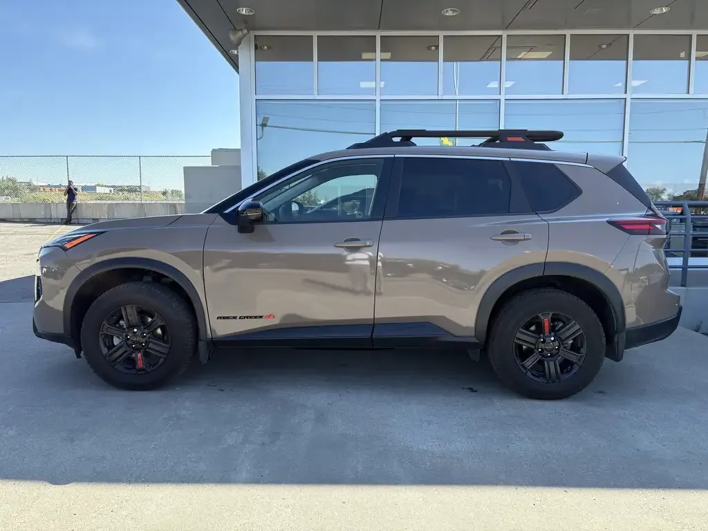 Nissan Rogue 2026 photo 3