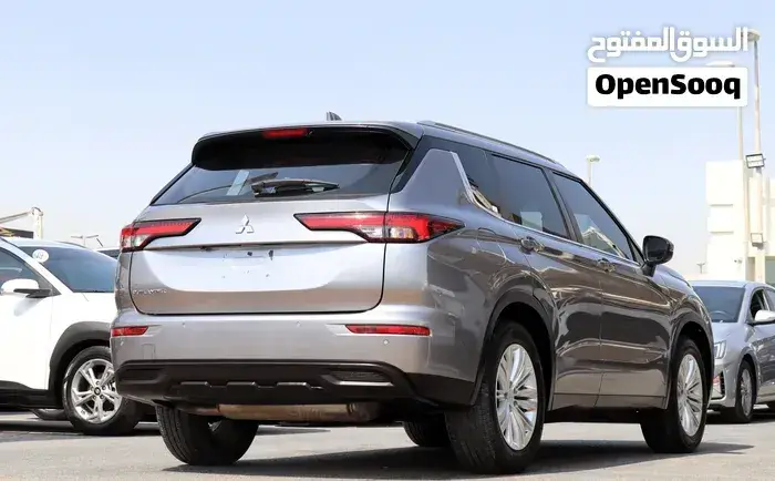 Mitsubishi Outlander 2023 photo 4
