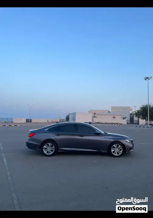Honda Accord 2018 photo 3