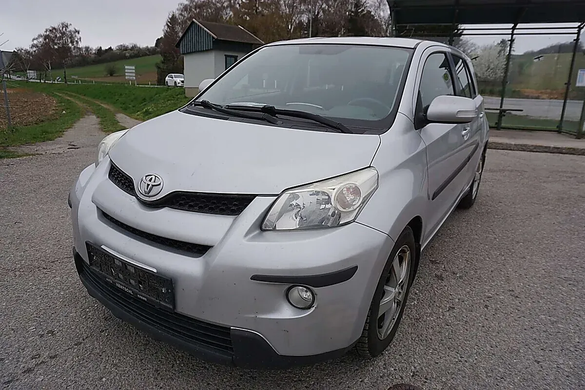 Toyota Urban Cruiser 2009 photo 3