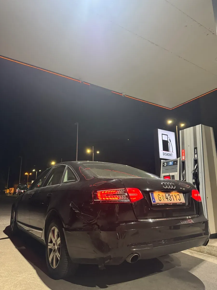 Audi A6 2009 photo 2